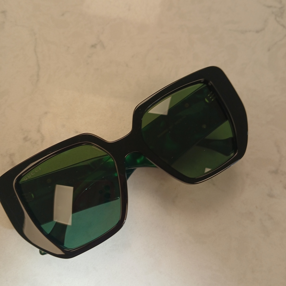 Gucci Sunglasses Green/Black Gucci Eyewear - Picture 12 of 14